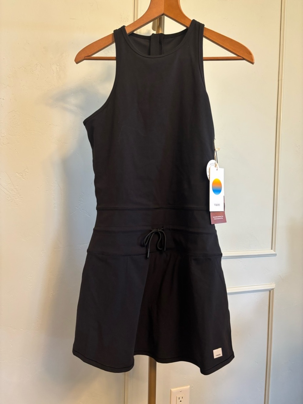Vuori Black Sleeveless Mini Dress - Picture 2 of 4